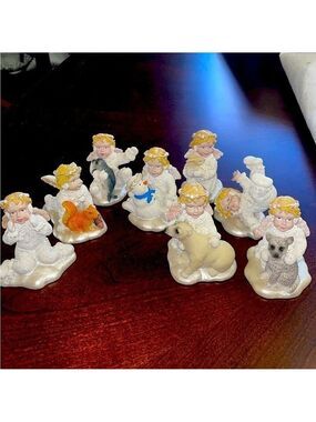 Snow Angels vintage porcelain collection
